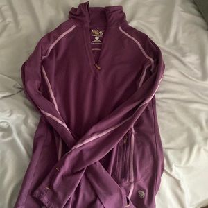 Xs Mountain hardware base layer with zipper pocket and thumb holes